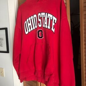 Ohio State Red Unisex hoodie Sweater size Womens Large or Mens Medium